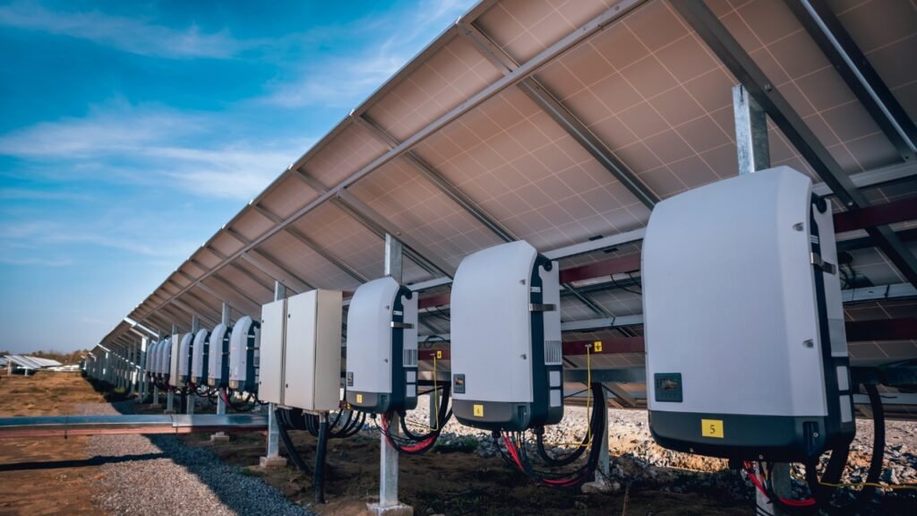 Hybrid Solar Inverter